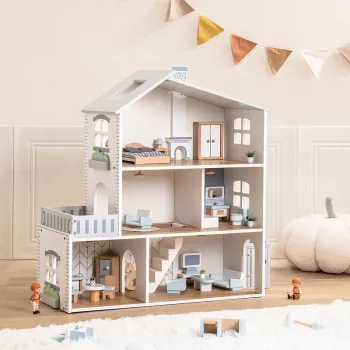 Wooden Dollhouse: 29 Accessories and Custom Lighting